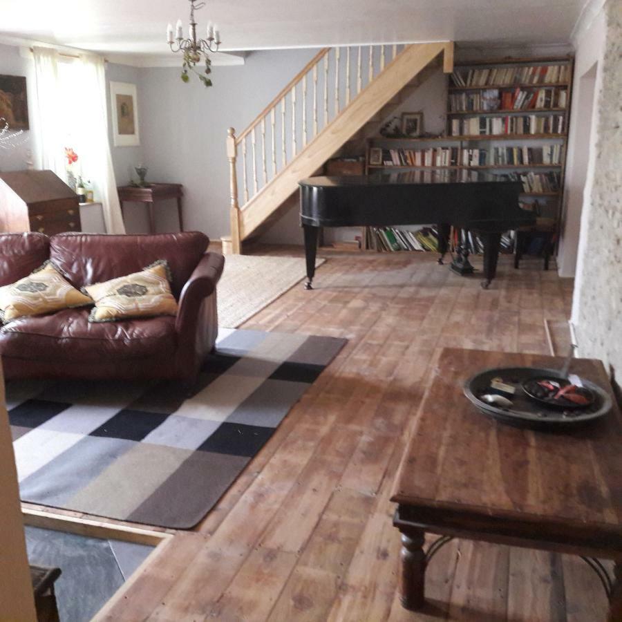 Gernos Farmhouse Llandysul 외부 사진