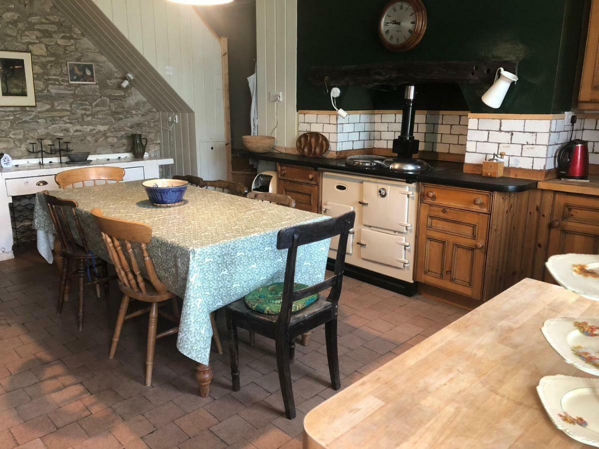Gernos Farmhouse Llandysul 외부 사진